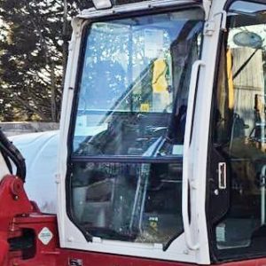 Takeuchi Windshield: Excavator TB290